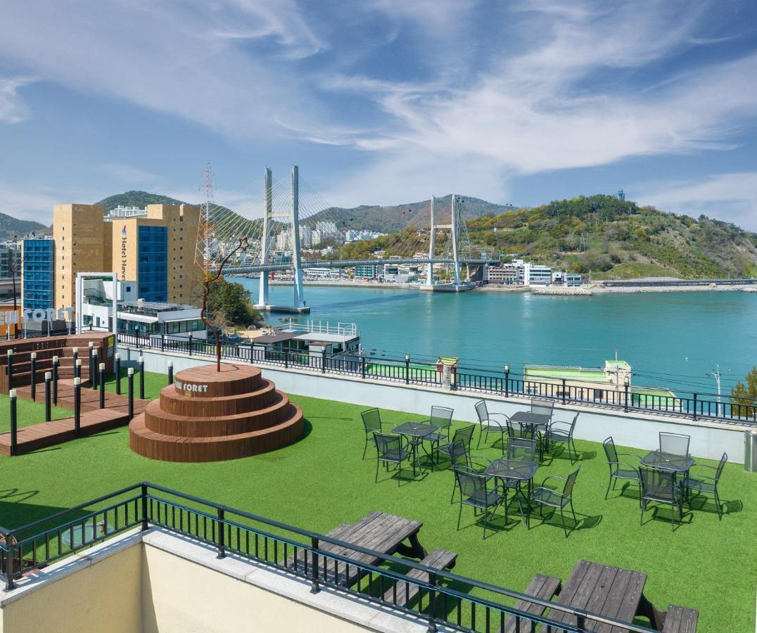 Yeosu View Foret Pension מראה חיצוני תמונה