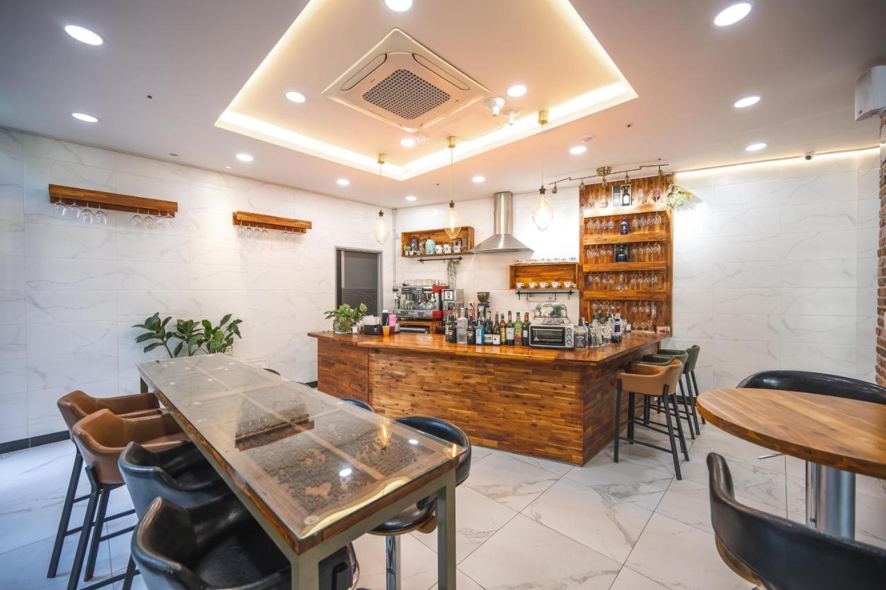 Yeosu View Foret Pension מראה חיצוני תמונה