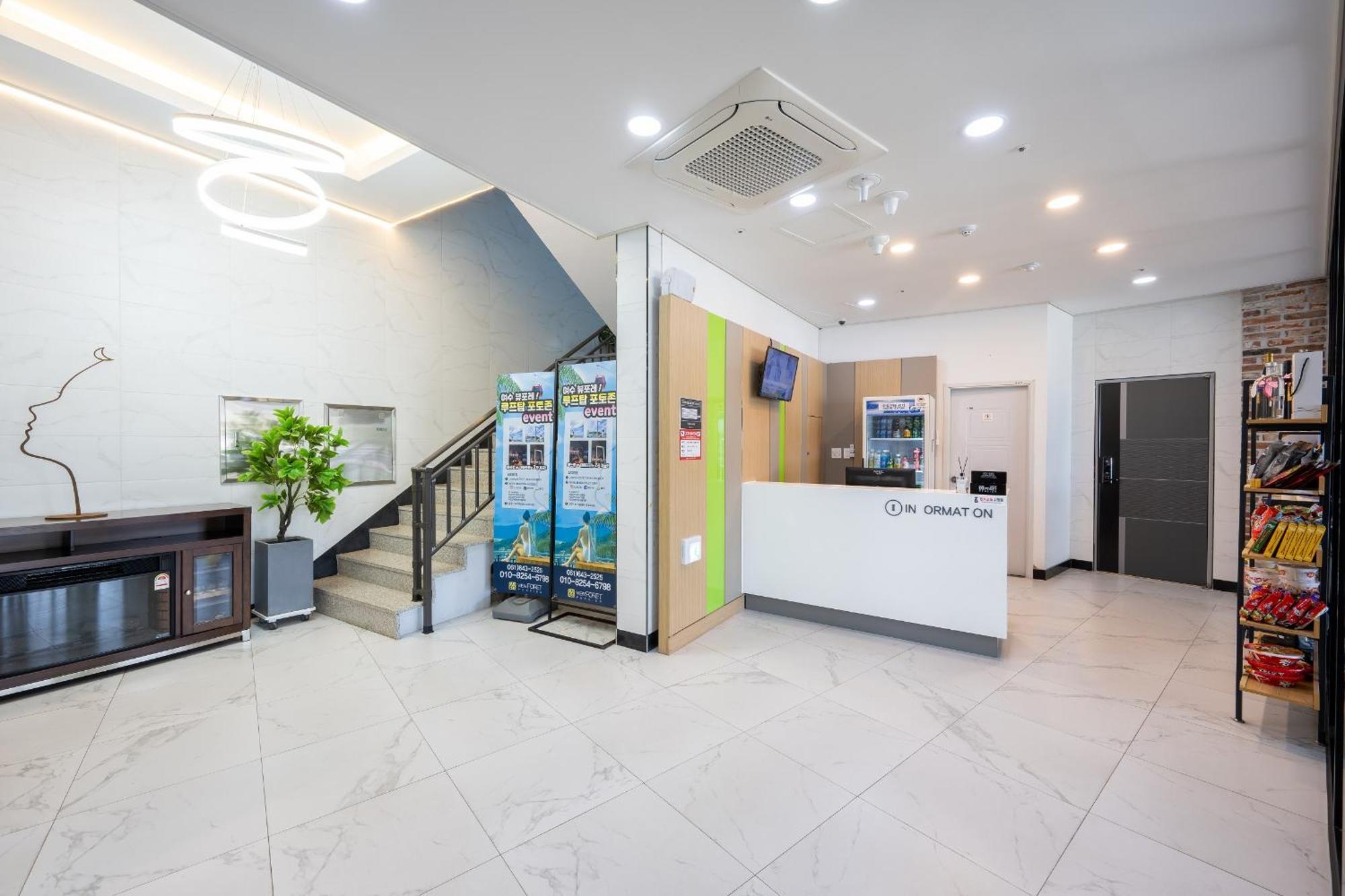 Yeosu View Foret Pension מראה חיצוני תמונה