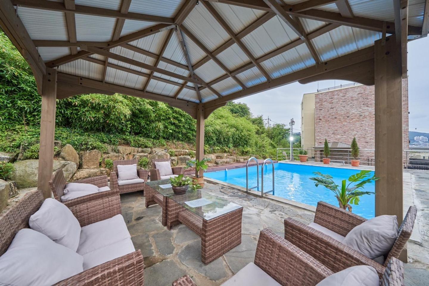 Yeosu View Foret Pension מראה חיצוני תמונה