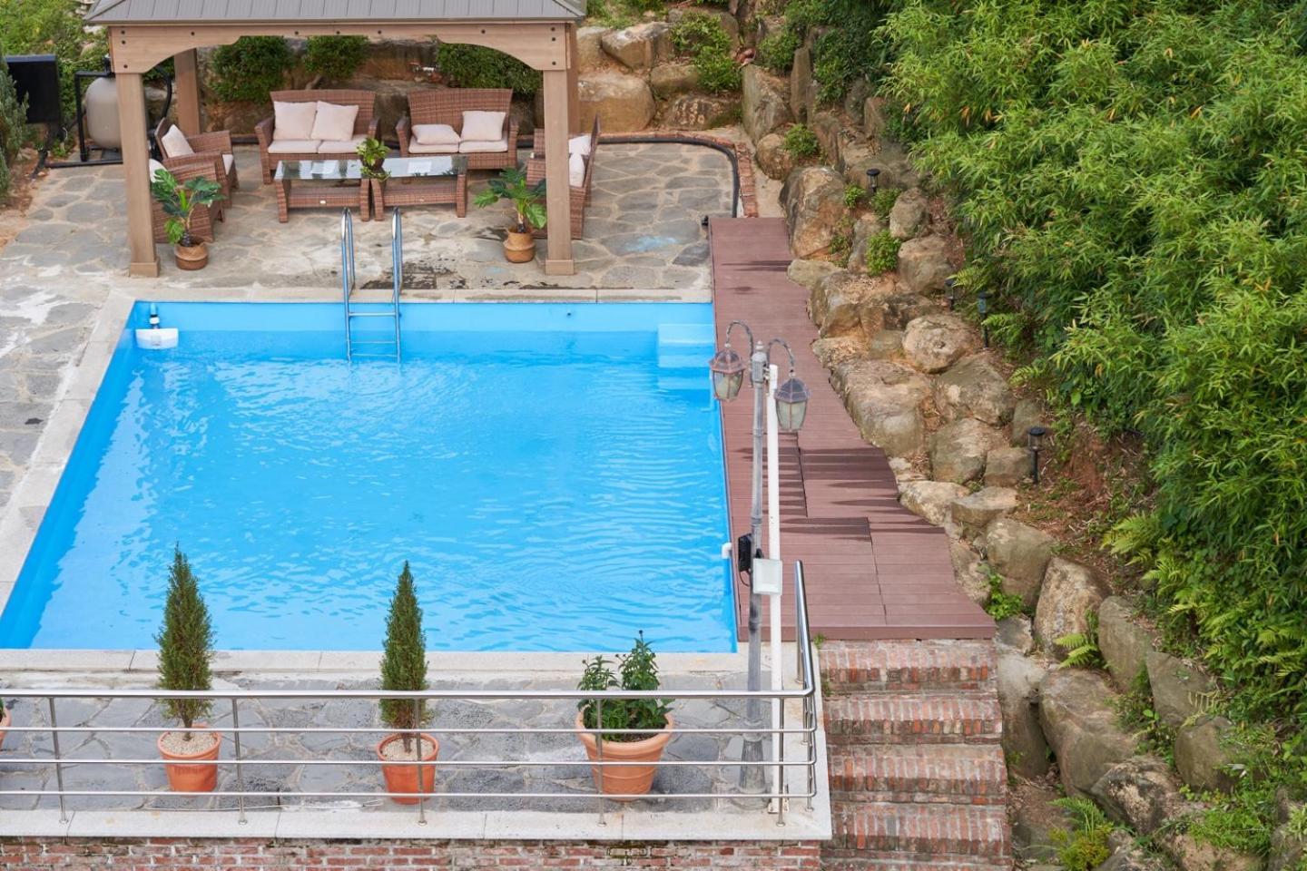 Yeosu View Foret Pension מראה חיצוני תמונה